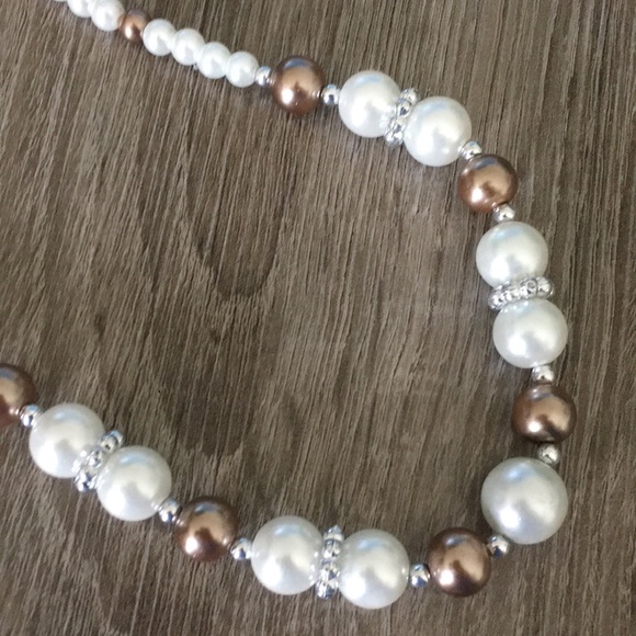 Necklace - Picture 2 of 2